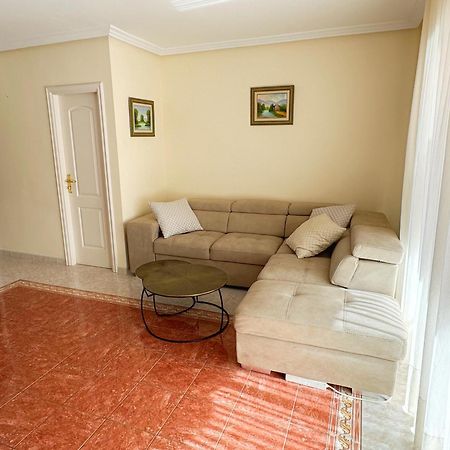 Hugo'S Holiday Apartment In Costa Del Silencio 아로나 외부 사진